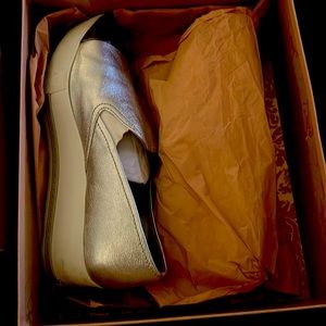 Very good condition Miu Miu silver sneakers